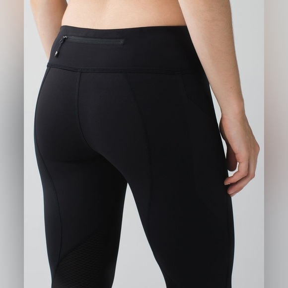 Lululemon Pace Rival Crop Capri Leggings Size 4 Activewear - Picture 4 of 11